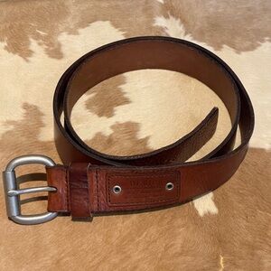 Vintage Relic brown leather belt, size 42